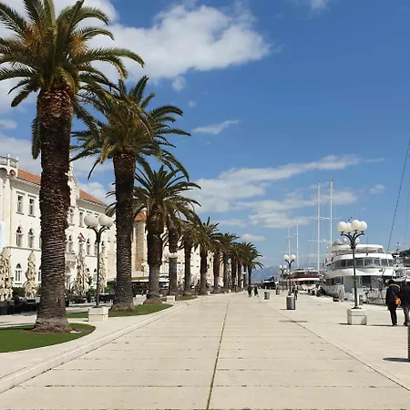 Apartment Paul Et Nana