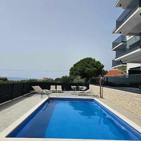 Paul Et Nana تروغير