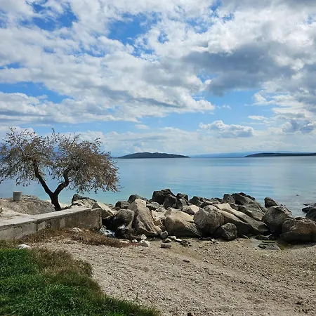 شقة Paul Et Nana تروغير